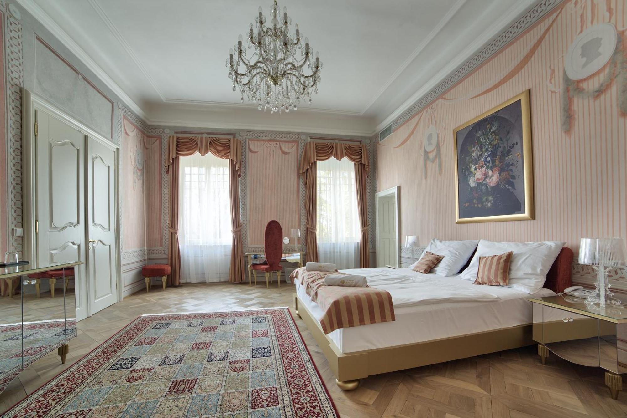 Art Hotel Kastiel Tomášov Oda fotoğraf