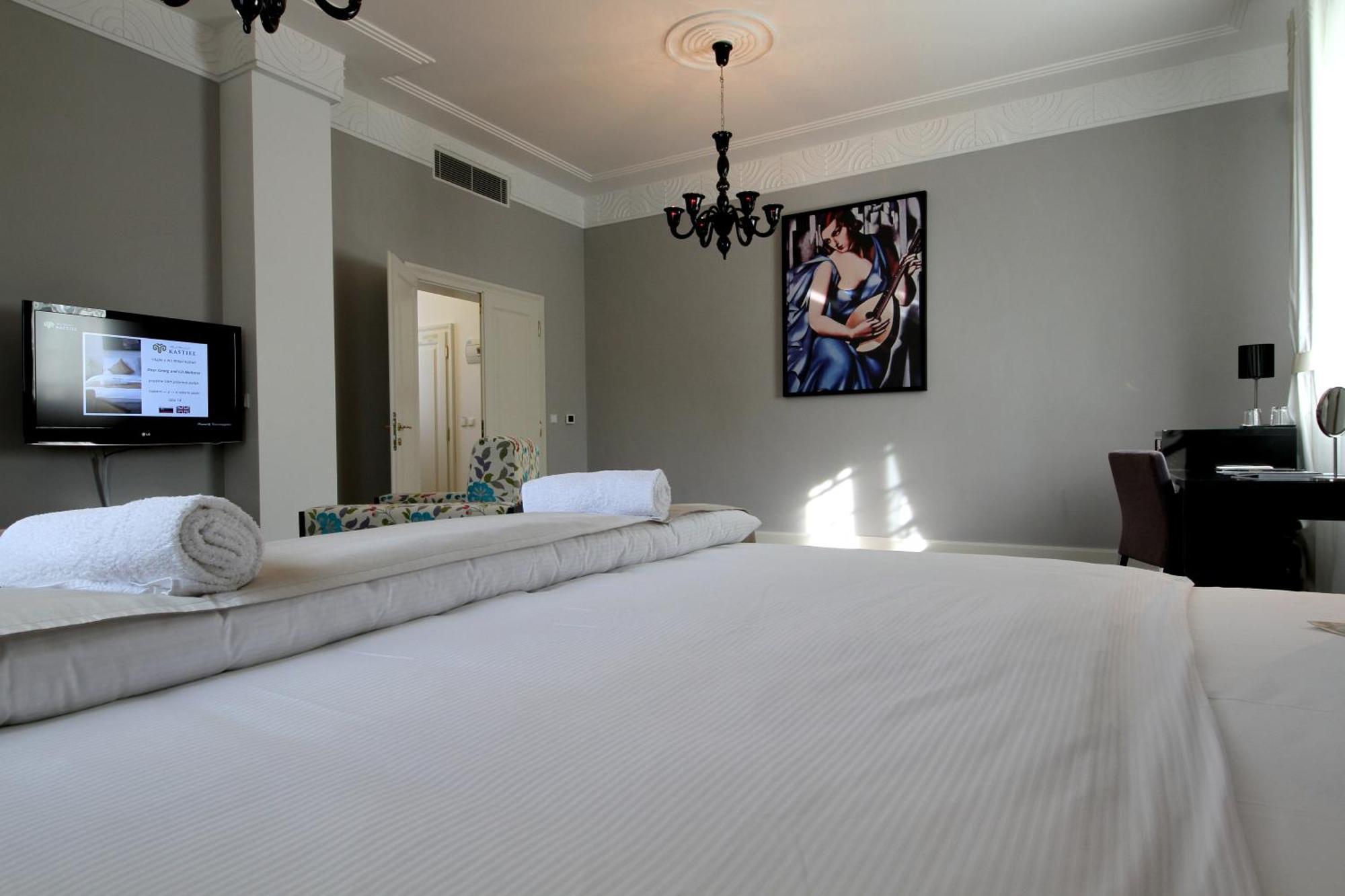 Art Hotel Kastiel Tomášov Oda fotoğraf